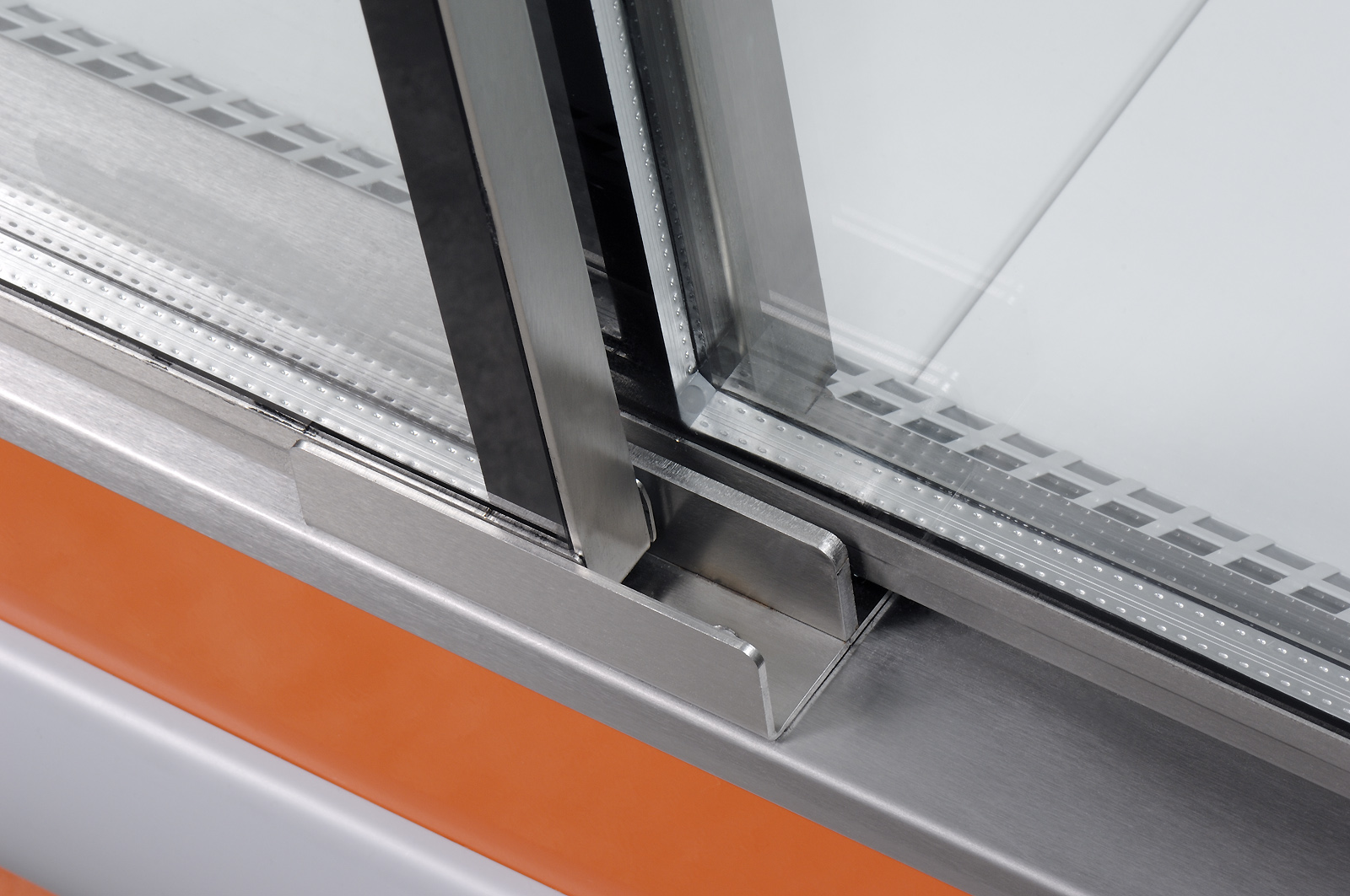 Přístěnná chladicí vitrína MR-II 1300 l UNISCOOL