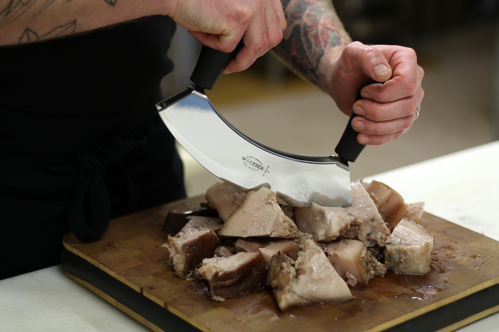 Fdick,  Vyvažovací nůž dvojitý/kolébka v délce 23 cm